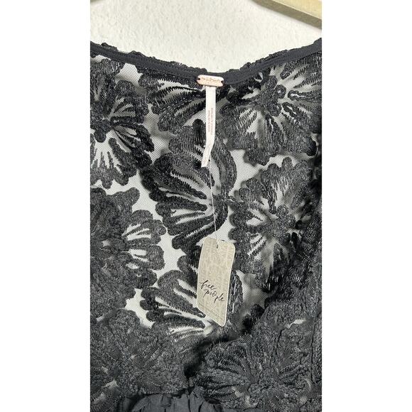 NEW Free People Magdalene Crochet Tunic Lace Top Black Small Boho Femme Goth - Picture 6 of 11